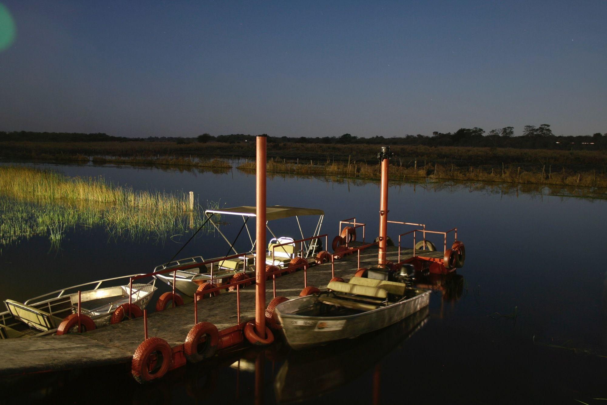 מאון Island Safari Lodge מראה חיצוני תמונה
